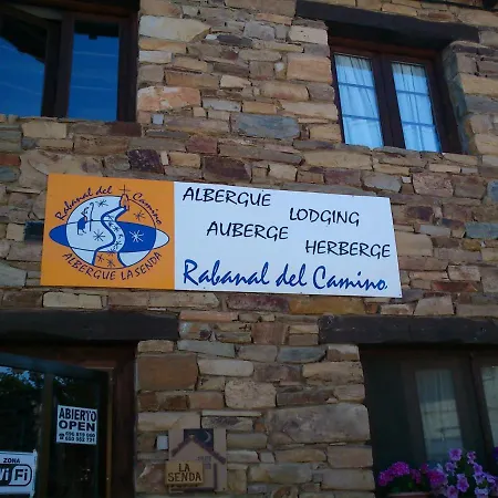 La Senda Hostel