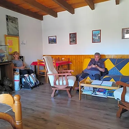 La Senda Hostal